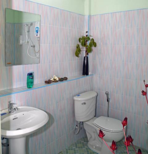 Крануан: EiDI Homestay