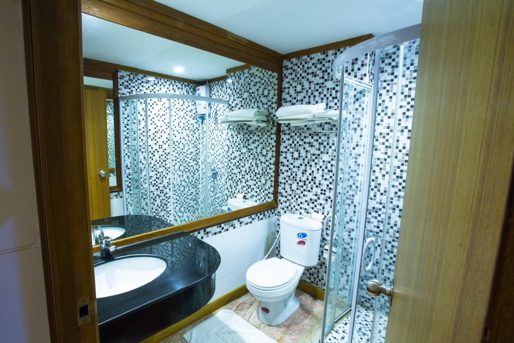 Сакон Накхон: NH Elegant Hotel