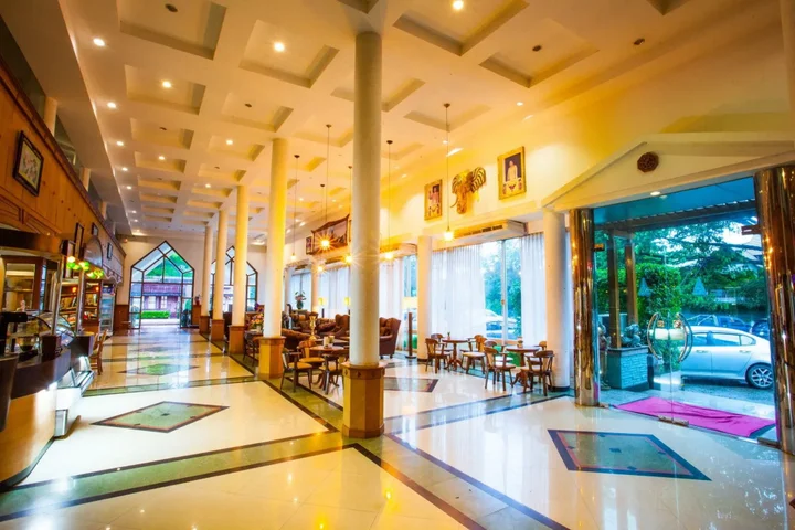 Сакон Накхон: NH Elegant Hotel