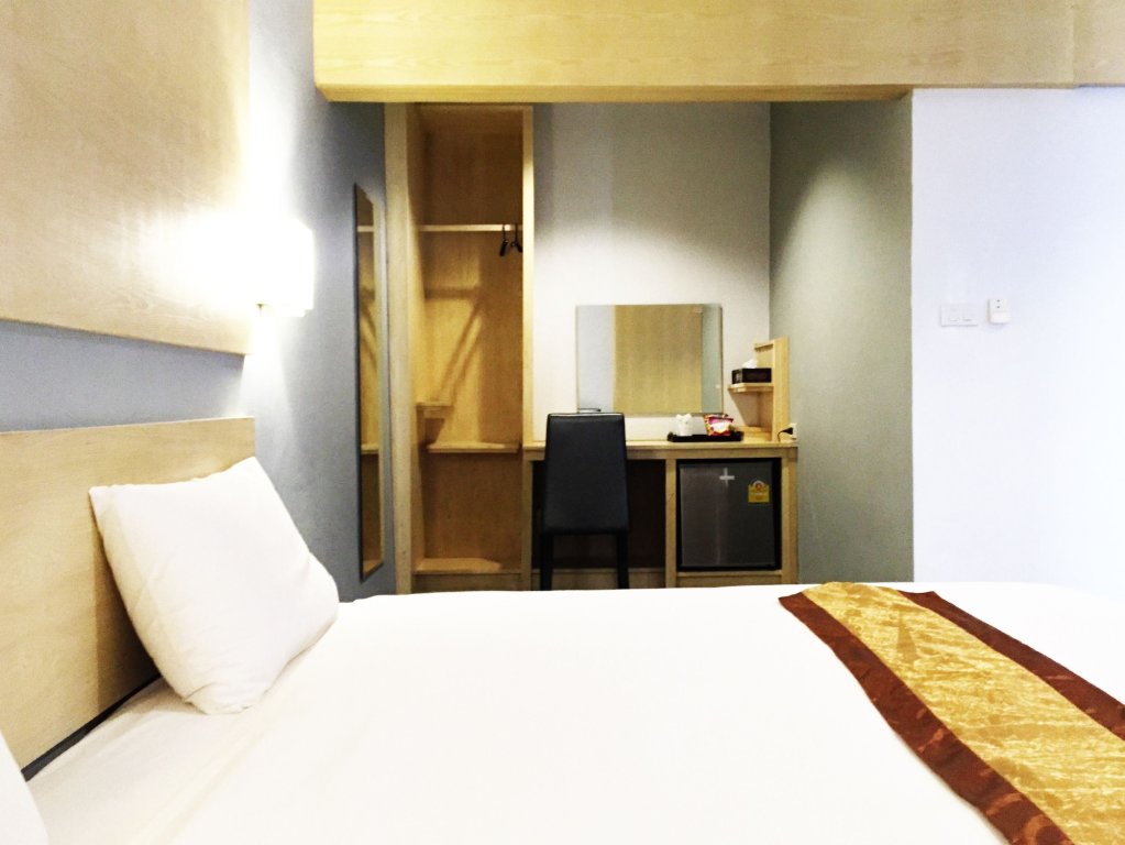 Сакон Накхон: NH Elegant Hotel