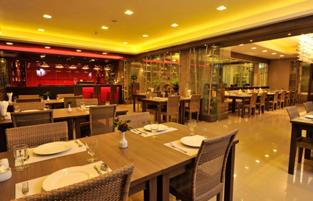 Сирача: Jasmine Resort Sriracha (SHA Extra Plus)