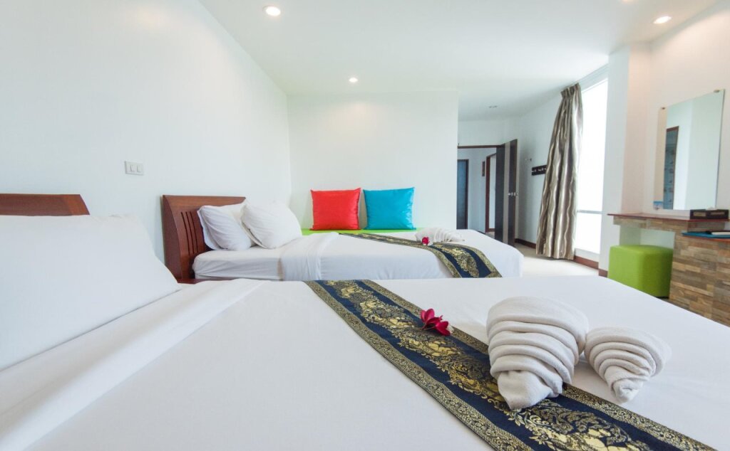 Rattana Pura Beach Resort — фото 4