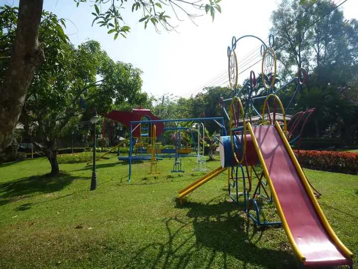 Мей-Сот: Wattana Village Resort