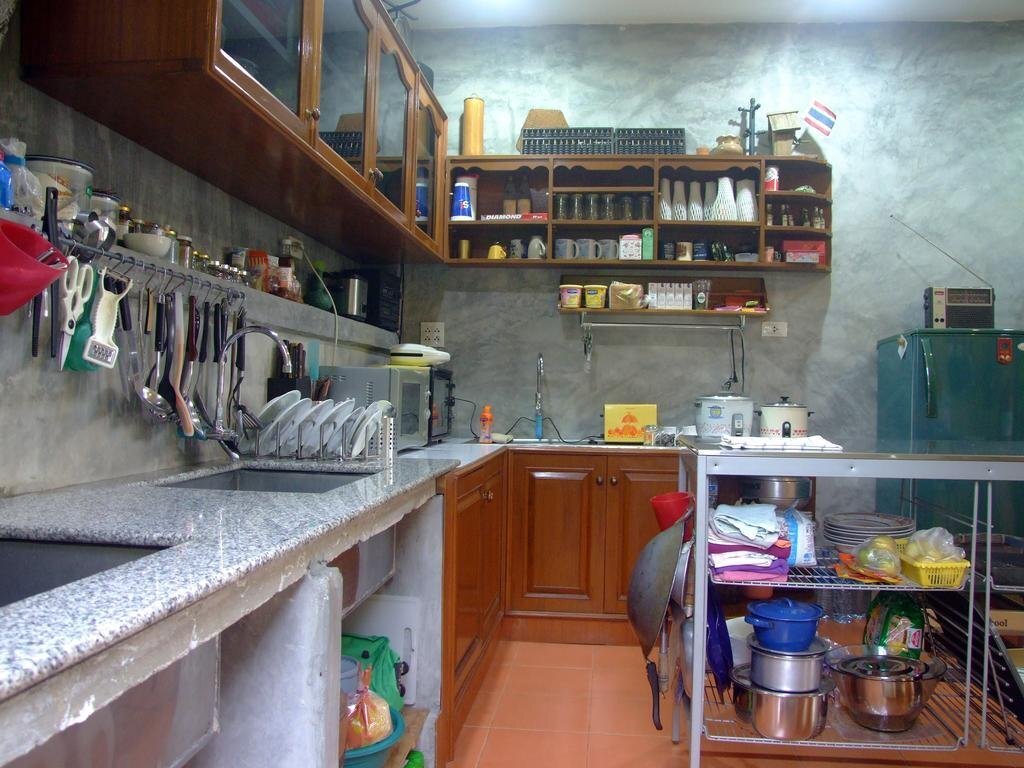 Пхаяу: I Ya Living and Food