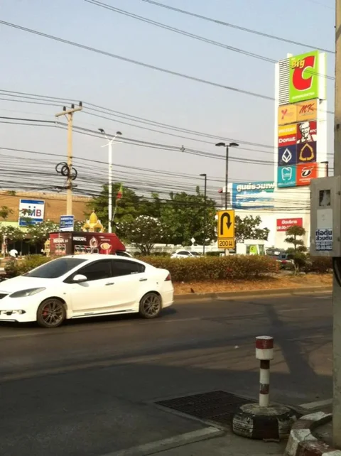 Лопбури: Ratchaphruek Resort