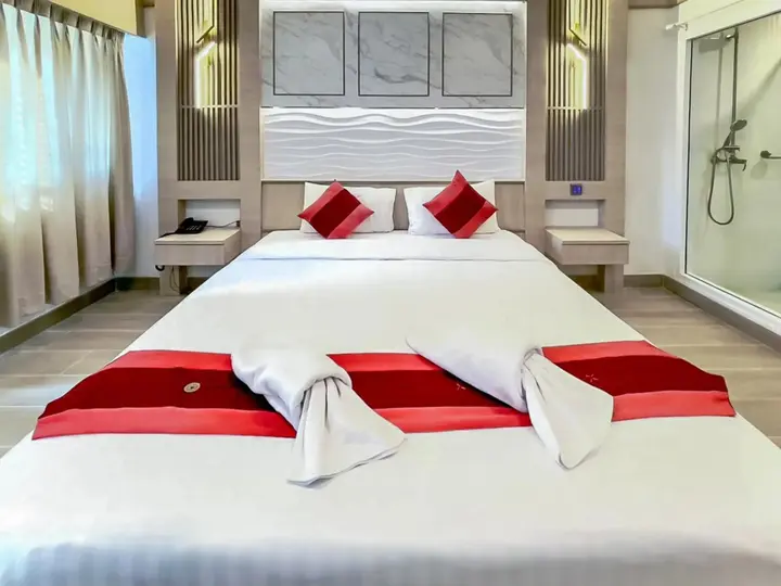Пхитсанулок: Ruean Phae Royal Park Hotel