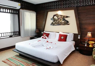 Пхитсанулок: Ruean Phae Royal Park Hotel