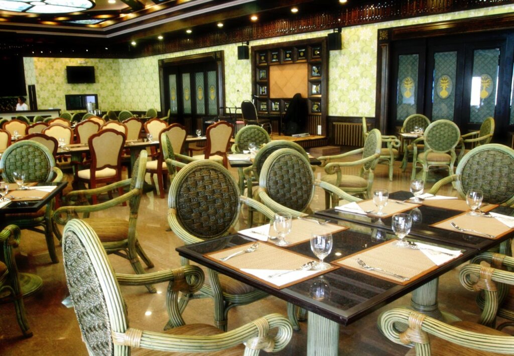 Пхитсанулок: Ruean Phae Royal Park Hotel