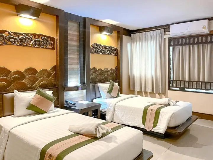 Пхитсанулок: Ruean Phae Royal Park Hotel