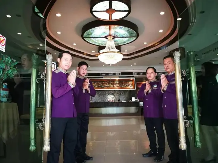Пхитсанулок: Ruean Phae Royal Park Hotel