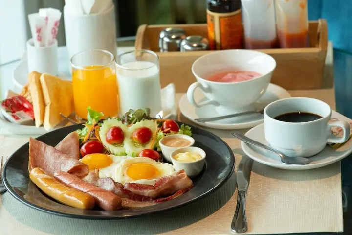 Пхитсанулок: Ruean Phae Royal Park Hotel