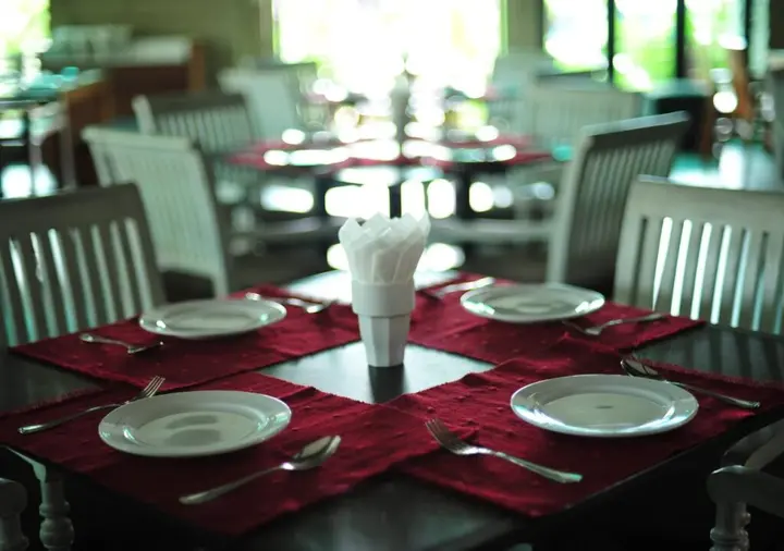Исторический парк Kamphaeng Phet: Navarat Heritage Hotel
