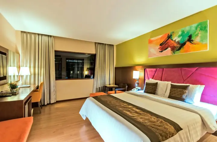 Исторический парк Kamphaeng Phet: Navarat Heritage Hotel