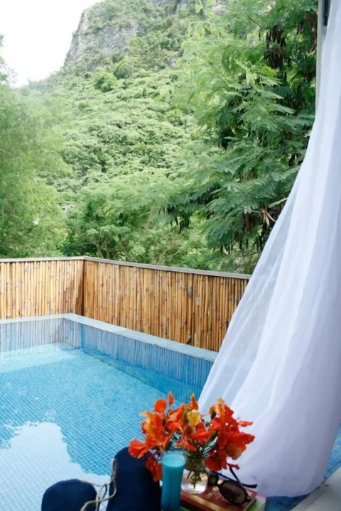 Сам-Рои-Йот: Brassiere Beach Resort