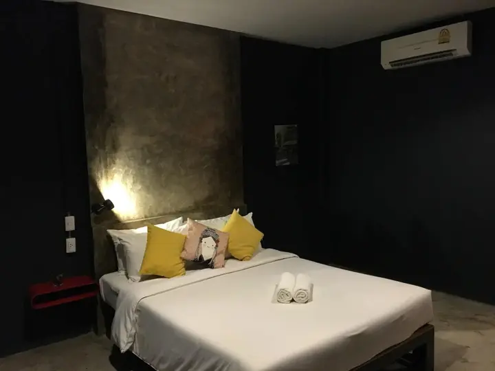 Сарапхи: 9roomz