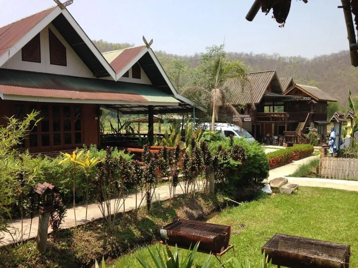 Мэхонгсон: Pitchaporn House