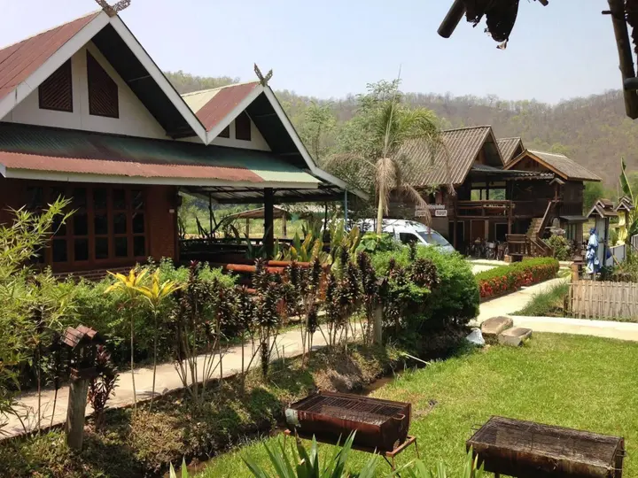 Мэхонгсон: Pitchaporn House