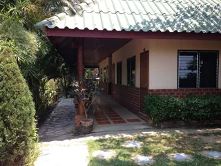 Мэхонгсон: Pitchaporn House