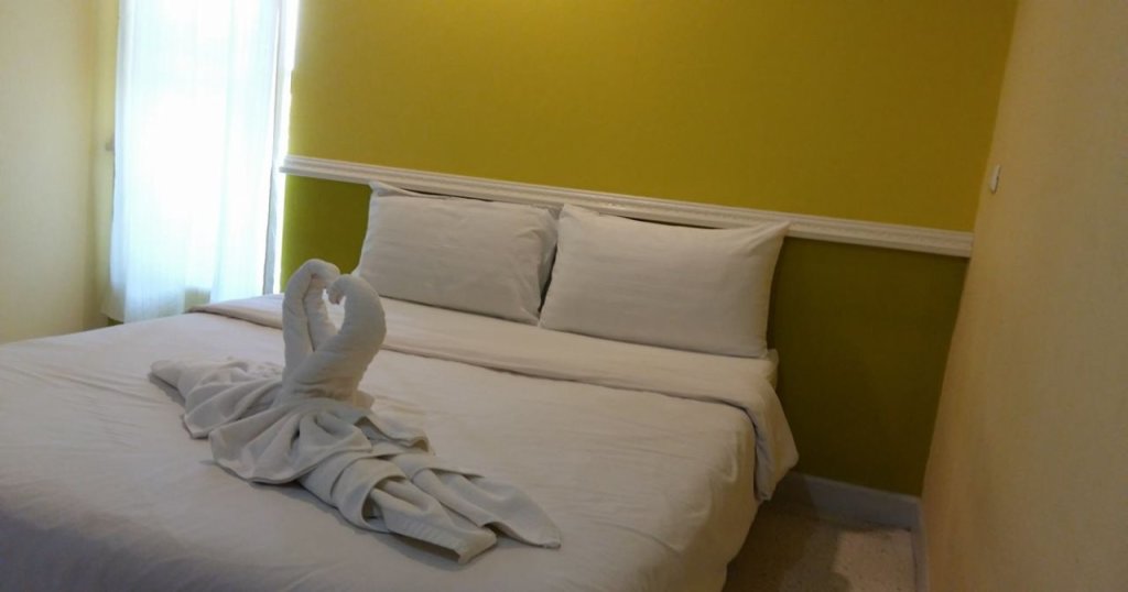 Кхлонг-Янг: Hotel B