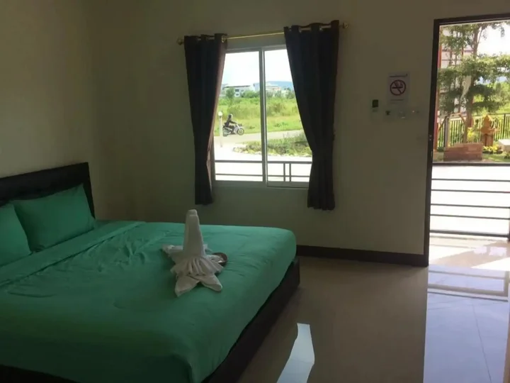 Мей-Сот: ThanaVill Resort