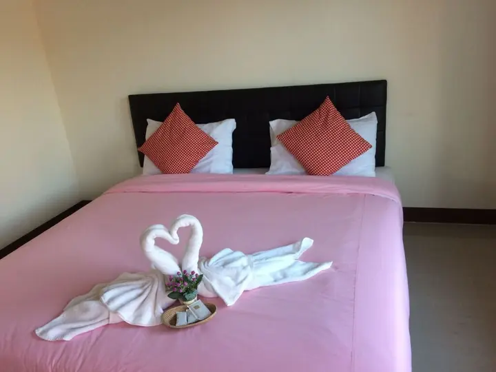 Мей-Сот: ThanaVill Resort