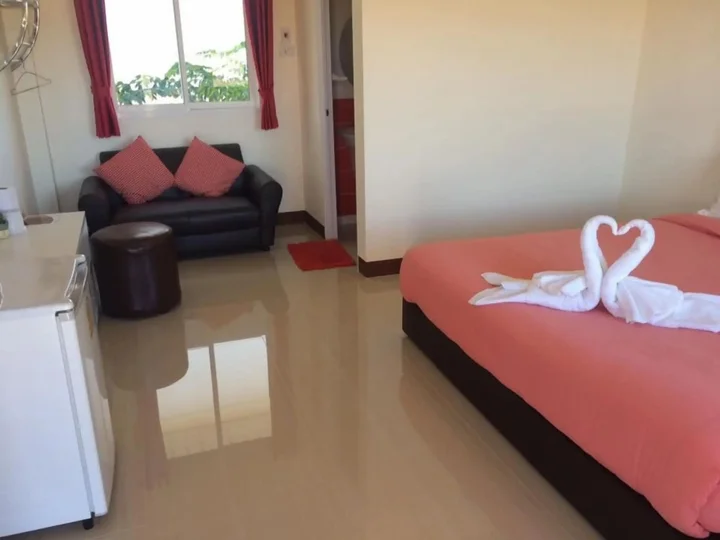 Мей-Сот: ThanaVill Resort