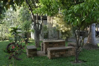 Сарапхи: Racha Herb Gardens