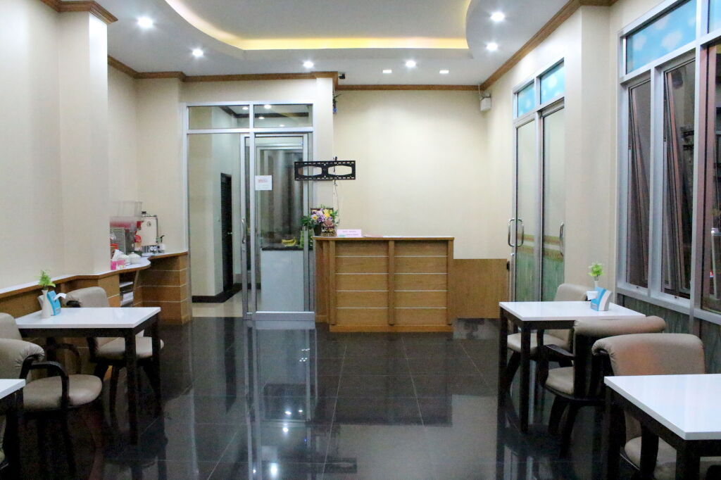 Кхлонг-Янг: Triton Hotel Nakhonratchasima