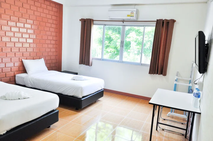 Столичный район Чантхабури: Budsarakam Place Hotel