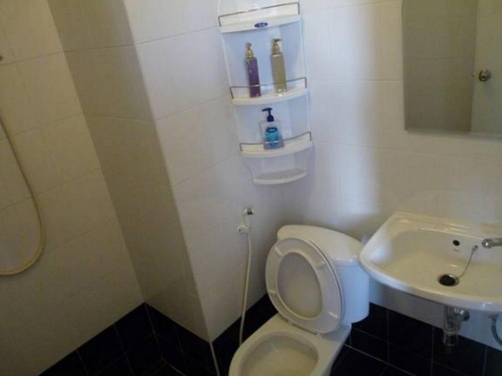 Бангкок: PB Place Apartment