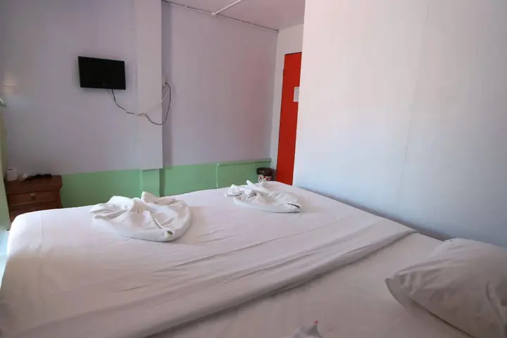 Пхи-Пхи-Дон: Jdai Dorm Room