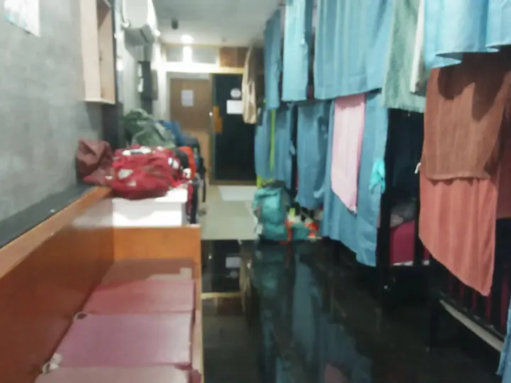 Пхи-Пхи-Дон: Jdai Dorm Room