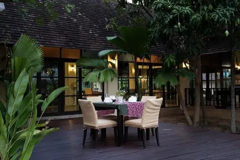 Дой-Сакет: Suwannatara Resort