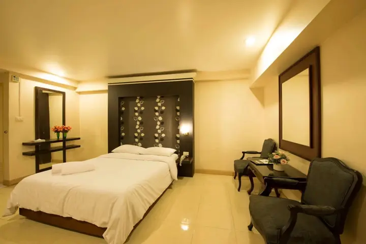 Бангкок: Synsiri 3 Ladprao 83 Apartment