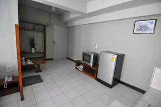 Бангкок: The Living Room Serviced Apartment