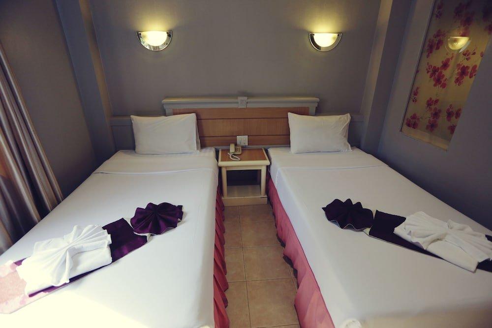 Кату: Patong Inn