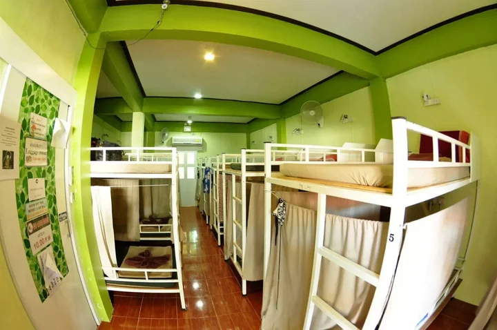 Пхи-Пхи-Дон: Alena Dorm Room