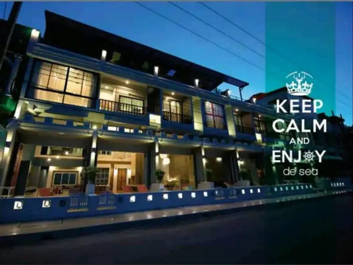 Чумпхон: De Sea Almond Hotel Chumphon
