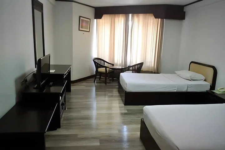 Пхетчхабури: Royal Diamond Hotel