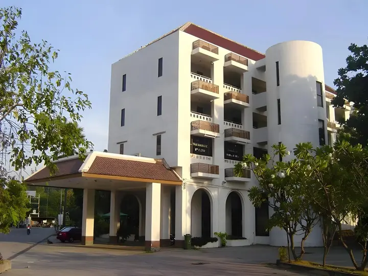 Пхетчхабури: Royal Diamond Hotel
