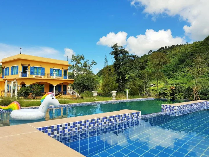 Дан-Макхам-Тиа: Rak Na Suan Pueng Resort