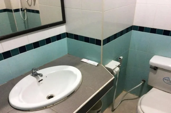 Хатъяй: C.S. Apartment Hat Yai