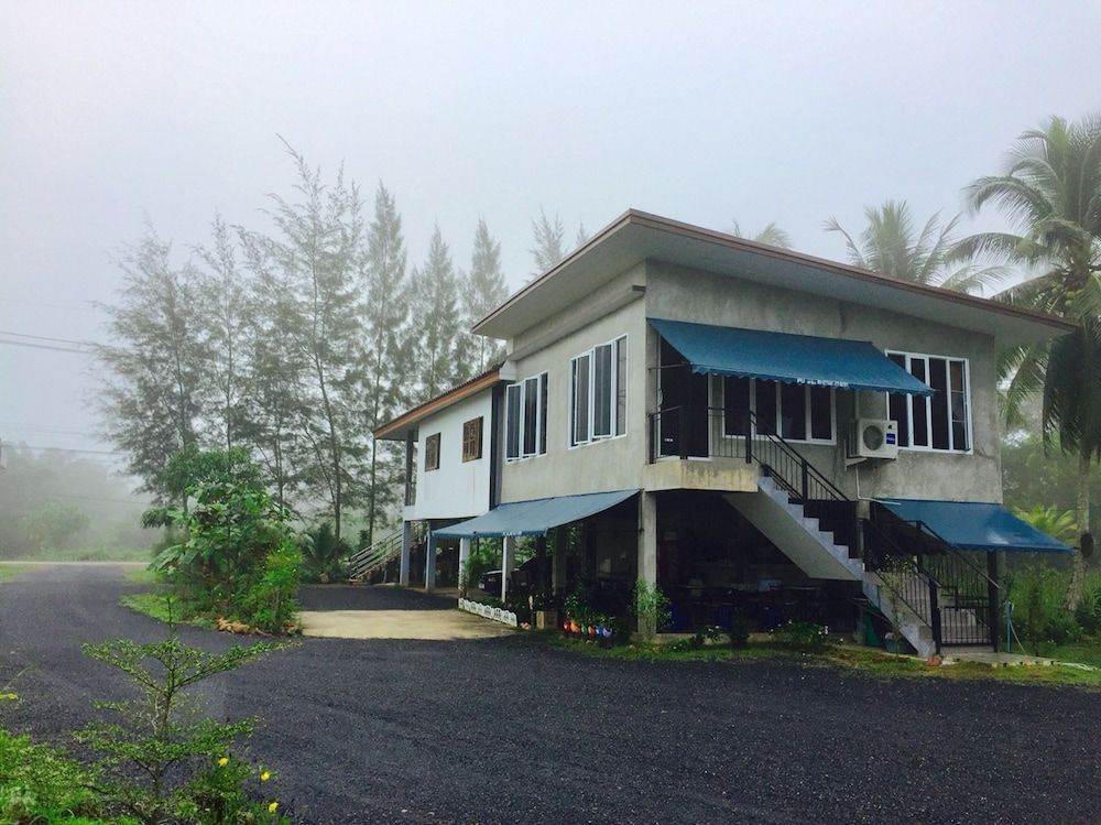 Сураттхани: Baan Bang Kluai Resort