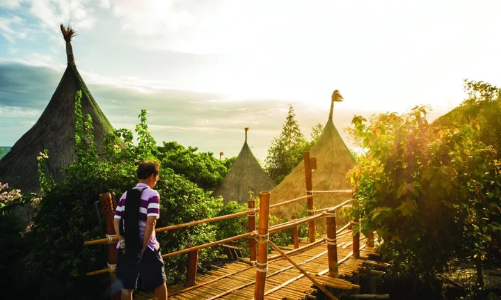 Ко Сичанг: Paree Hut Resort Koh Sichang