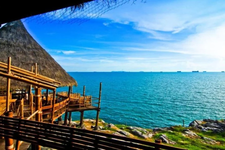 Ко Сичанг: Paree Hut Resort Koh Sichang