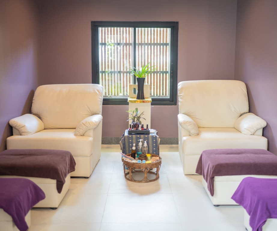 Ланта: Twin Lotus Resort and Spa - Adults Only