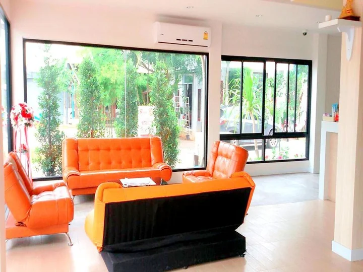 Сураттхани: The Living Hotel at Surat Thani