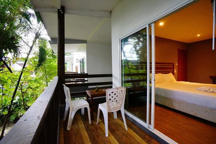 Ко Чанг: Apple Beachfront Resort