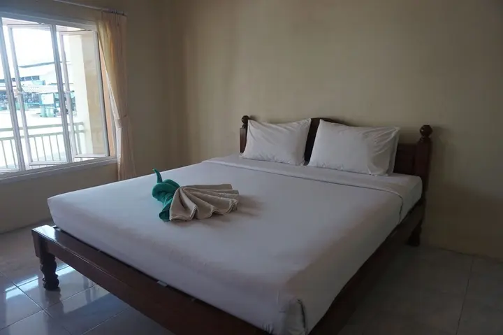 Такуа Па: Baan Siripornchai