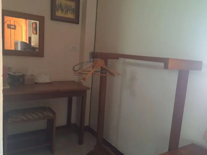 Мэхонгсон: Pornpong House
